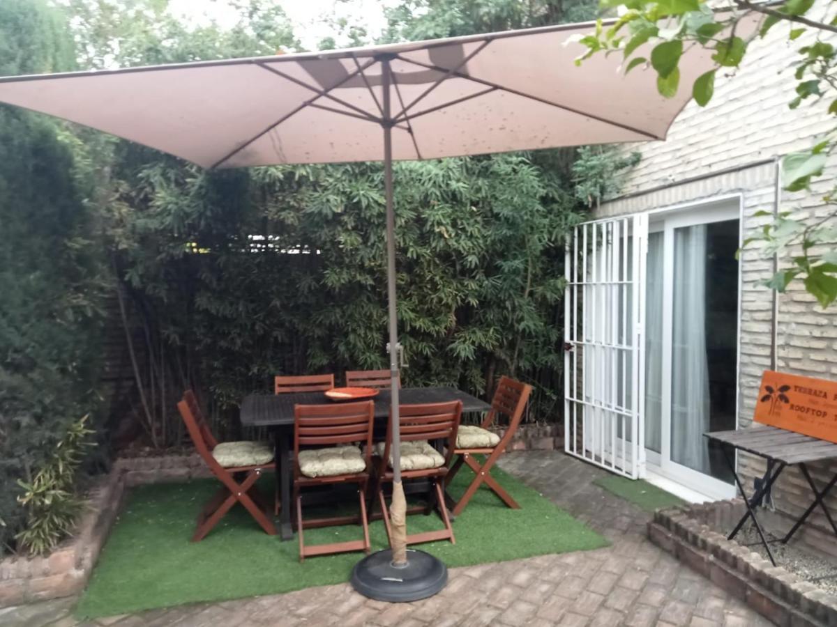 Dormir Entre Limones, Casa De Invitados En Vivienda Familiar Дос-Эрманас Экстерьер фото